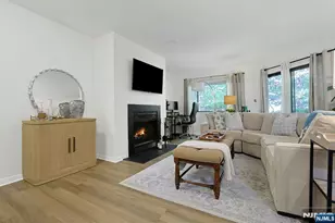 136 Mulberry Road 6, Ramsey, NJ 07446 - Photo 6