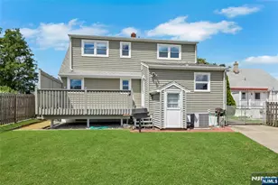 77 High St, Clifton, NJ 07014 - Photo 4