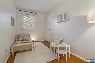 12 Francis Place, Montclair, NJ 07042 - Photo 14