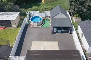 379 Chamberlain Ave, Paterson, NJ 07502 - Photo 4
