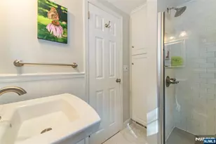 48 Oneida Ave, Oakland, NJ 07436 - Photo 26