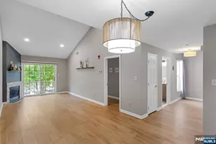 314 Cambridge Dr 70, Butler, NJ 07405 - Photo 6