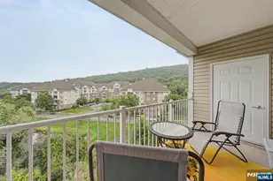 4421 Warrens Way Deeded Garage, Wanaque, NJ 07465 - Photo 10