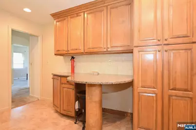 12 Woodside Avenue, Hawthorne, NJ 07506 - Photo 10