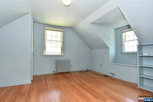 12 Woodside Ave, Hawthorne, NJ 07506 - Photo 18