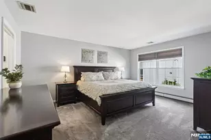 489 Adler Way, Paramus, NJ 07652 - Photo 14