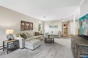489 Adler Way, Paramus, NJ 07652 - Photo 6