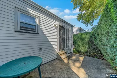 65 Fairmount Avenue, Clifton, NJ 07011 - Photo 32