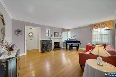 65 Fairmount Avenue, Clifton, NJ 07011 - Photo 8