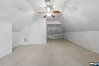219 Magie Avenue, Roselle Park, NJ 07204 - Photo 20