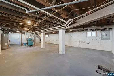 219 Magie Avenue, Roselle Park, NJ 07204 - Photo 24