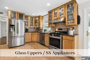29 Lockwood Dr, Waldwick, NJ 07463 - Photo 12