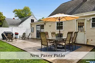 29 Lockwood Dr, Waldwick, NJ 07463 - Photo 16