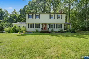 61 Heather Hill Ln, Woodcliff Lake, NJ 07677 - Photo 2