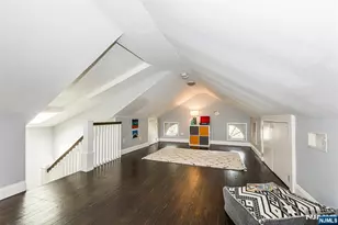 8 Berkeley Rd, Maplewood, NJ 07040 - Photo 32