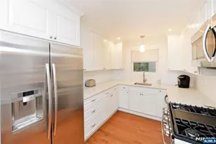 39-39 Brookside Ave, Fair Lawn, NJ 07410 - Photo 6