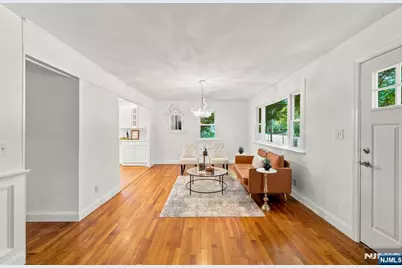510 Eagle Rock Avenue, Roseland, NJ 07068 - Photo 6