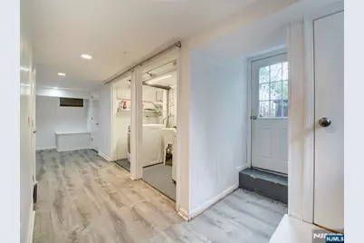60 Fairmount Avenue, Chatham, NJ 07928 - Photo 20