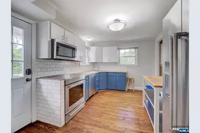 60 Fairmount Avenue, Chatham, NJ 07928 - Photo 6