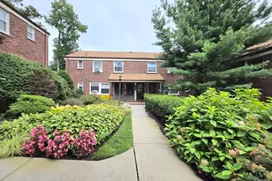2209D Center Ave D, Fort Lee, NJ 07024 - Photo 10