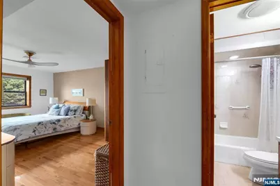 9249 Kennedy Boulevard 105 #105, North Bergen, NJ 07047 - Photo 16