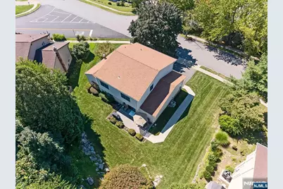 85 Tremont Terrace, Wanaque, NJ 07465 - Photo 32