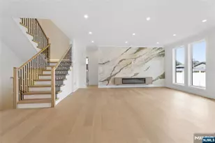 130 Danna Way, Saddle Brook Township, NJ 07663 - Photo 12