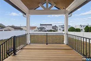 130 Danna Way, Saddle Brook Township, NJ 07663 - Photo 40