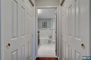312 Wilshire Dr, Nutley, NJ 07110 - Photo 18