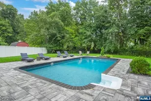 47 Biscay Dr, Mount Olive, NJ 07836 - Photo 8