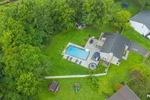 47 Biscay Dr, Mount Olive, NJ 07836 - Photo 48