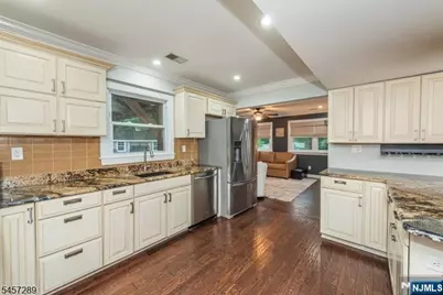 47 Biscay Drive, Mount Olive, NJ 07836 - Photo 12