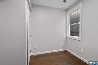 125 Park Avenue, Newark, NJ 07104 - Photo 36