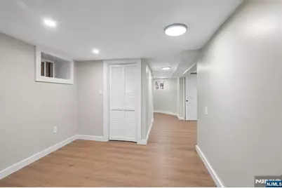 125 Park Avenue, Newark, NJ 07104 - Photo 28