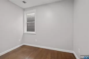 125 Park Ave, Newark, NJ 07104 - Photo 34