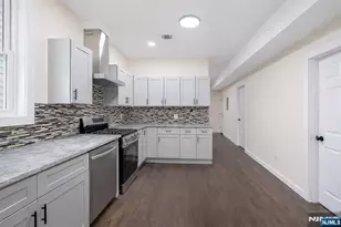 125 Park Ave, Newark, NJ 07104 - Photo 48