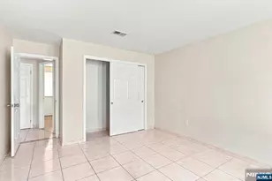 272 Walnut Street 5D, Newark, NJ 07105 - Photo 8