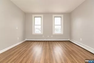 444 S 19th St, Newark, NJ 07103 - Photo 10