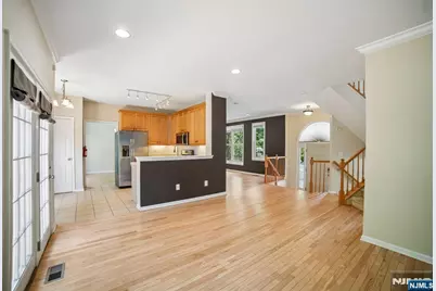 147 Arrowgate Drive, Randolph Township, NJ 07869 - Photo 16