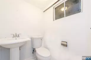 35 Benson St, Bloomfield, NJ 07003 - Photo 22