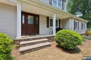 53 Van Blarcom Ln, Wyckoff Township, NJ 07481 - Photo 2