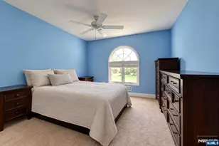 37 Bound Brook Rd, Parsippany, NJ 07054 - Photo 18