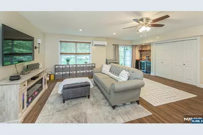 106 Autumn Court, Little Falls Township, NJ 07424 - Photo 30