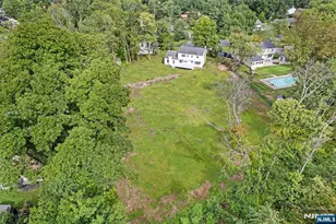 10 Cedar Ln, Roseland, NJ 07068 - Photo 2