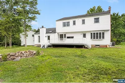 10 Cedar Lane, Roseland, NJ 07068 - Photo 28