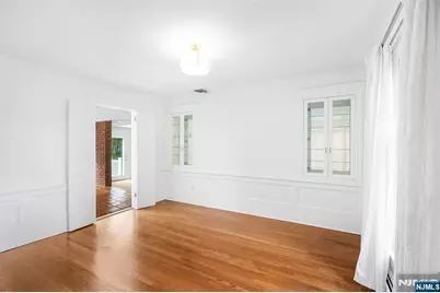 10 Cedar Lane, Roseland, NJ 07068 - Photo 12