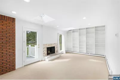 10 Cedar Lane, Roseland, NJ 07068 - Photo 14