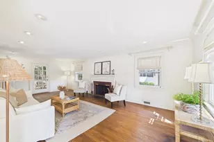 318 Beechwood Rd, Ridgewood, NJ 07450 - Photo 4