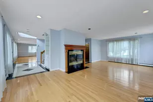 974 Bridge St, Washington Township, NJ 07676 - Photo 6