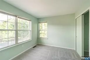 401 Dalton Ct, Denville, NJ 07834 - Photo 18